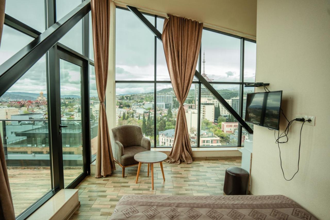 Hotel Grand View In Tbilisi Bagian luar foto