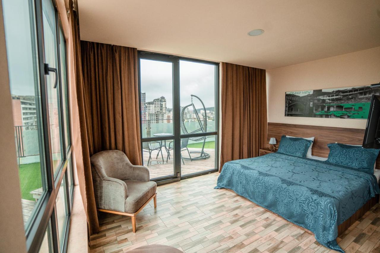 Hotel Grand View In Tbilisi Bagian luar foto