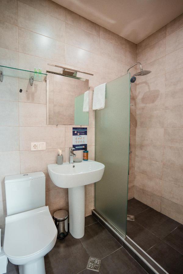Hotel Grand View In Tbilisi Bagian luar foto