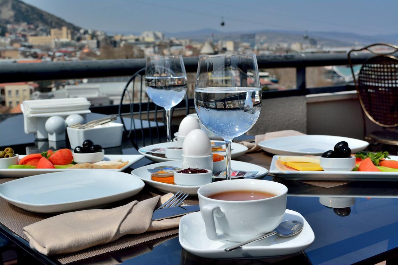 Hotel Grand View In Tbilisi Bagian luar foto