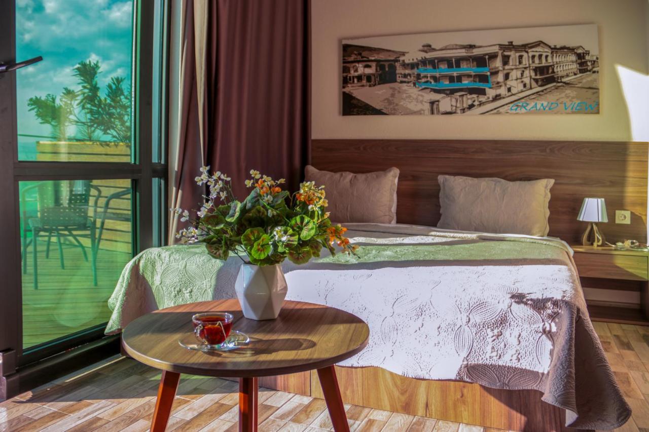Hotel Grand View In Tbilisi Bagian luar foto